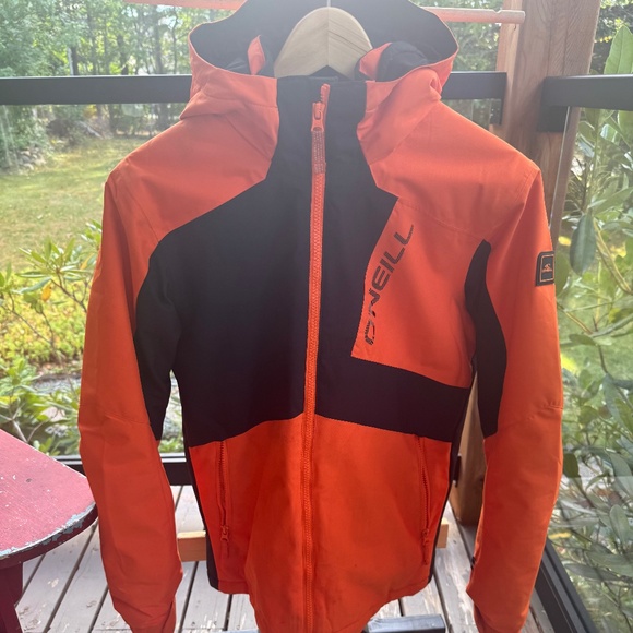 boys ski jacket - Picture 1 of 2